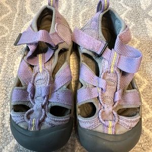 Keen sandals, size 11, GUC, purple